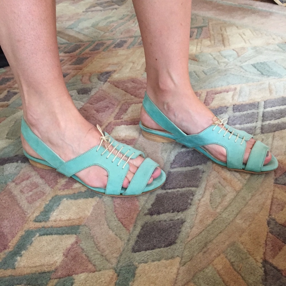 Handmade Mint Cutout Leather Flats